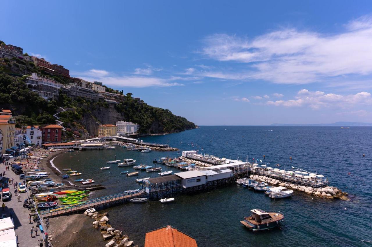 Relais Del Mare Aparthotel Sorrento Exterior photo